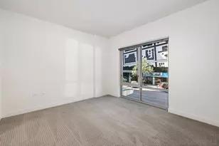 425 W Beech St, San Diego, CA 92101 - Photo 19