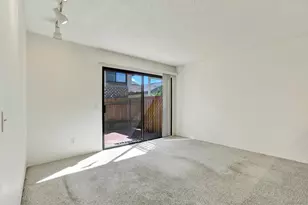 10148 Dafne Ln, San Diego, CA 92124 - Photo 21