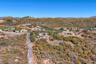 2261 Camino Del Vecino, Alpine, CA 91901 - Photo 27