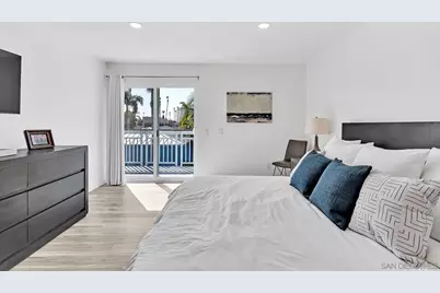  32 Montego Court, Coronado, CA 92118 - Photo 13
