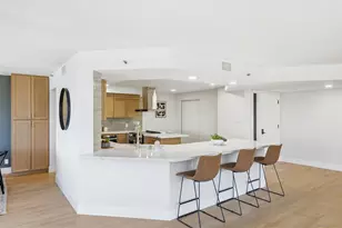 230 W Laurel, San Diego, CA 92101 - Photo 9