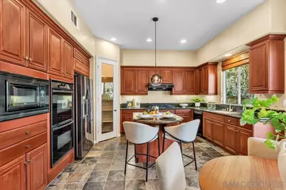  13834 Kerry Lane, San Diego, CA 92130 - Photo 5