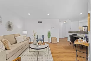 7565 Charmant Dr, San Diego, CA 92122 - Photo 7