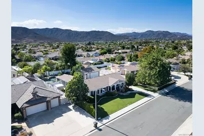  42130 Wagon Wheel, Murrieta, CA 92562 - Photo 5