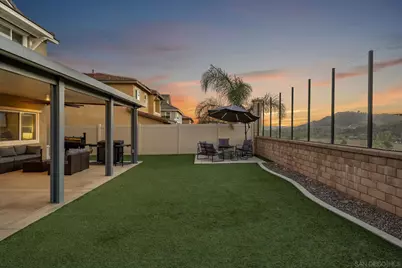  35552 Asturian Way, Fallbrook, CA 92028 - Photo 3