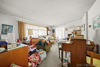  5987 Sagebrush Rd., La Jolla, CA 92037 - Photo 7