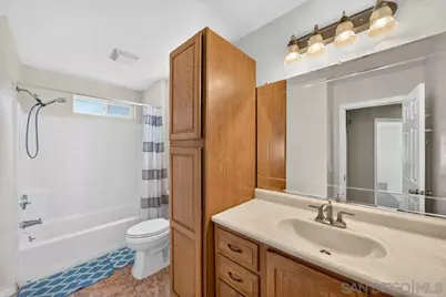  428 Granite, Lake Elsinore, CA 92530 - Photo 19