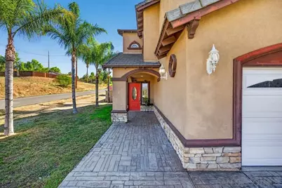  428 Granite, Lake Elsinore, CA 92530 - Photo 31