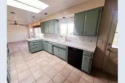  130 Alva, Fallbrook, CA 92028 - Photo 17