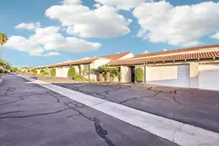 31908 Del Cielo Este, Bonsall, CA 92003 - Photo 19