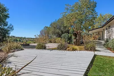  1162 Pebble Springs Ln, Escondido, CA 92026 - Photo 11