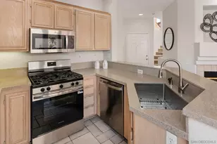 10813 Caminito Arcada, San Diego, CA 92131 - Photo 3