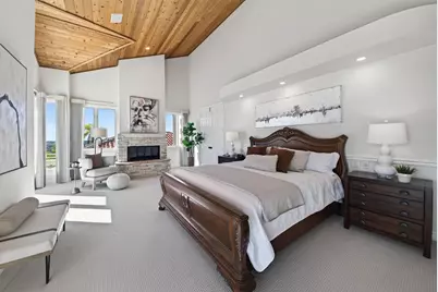  7026 El Fuerte, Carlsbad, CA 92009 - Photo 31