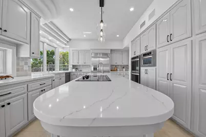  7026 El Fuerte, Carlsbad, CA 92009 - Photo 13