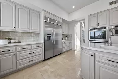  7026 El Fuerte, Carlsbad, CA 92009 - Photo 11