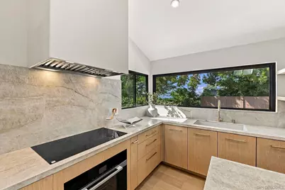  2191 7th Street, Del Mar, CA 92014 - Photo 13