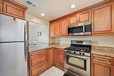  361 Shady Glen, Fallbrook, CA 92028 - Photo 7