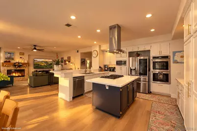  23673 Via Segovia, Murrieta, CA 92562 - Photo 9