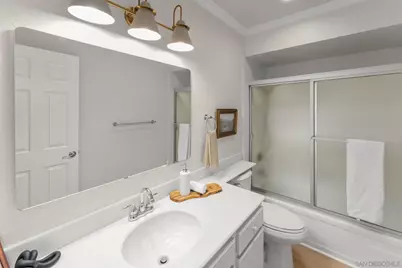  1012 Brewley Ln, Vista, CA 92081 - Photo 17