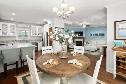  814 F Avenue, Coronado, CA 92118 - Photo 3