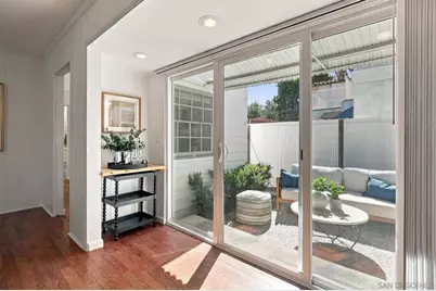  332 Glorietta Pl, Coronado, CA 92118 - Photo 9