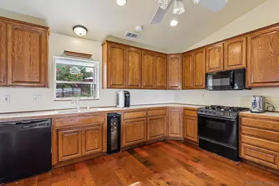  1133 Emerald Heights, El Cajon, CA 92020 - Photo 27