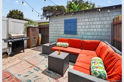  2009 Bacon Street, San Diego, CA 92107 - Photo 11