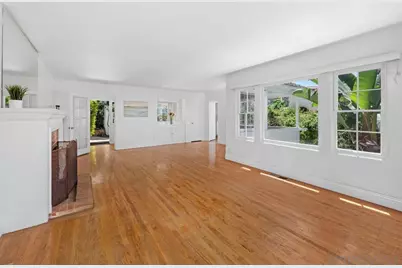  2417 Arista Ct, San Diego, CA 92103 - Photo 13