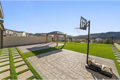  712 Meadowood, Fallbrook, CA 92028 - Photo 21