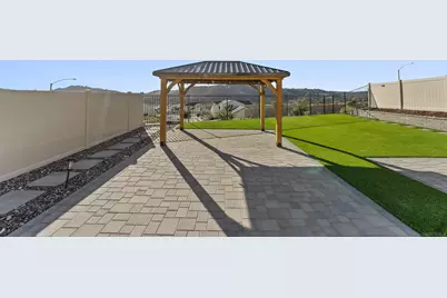  712 Meadowood, Fallbrook, CA 92028 - Photo 7