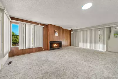  4940 Alzeda Dr, La Mesa, CA 91941 - Photo 17