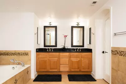 310 W G St #110, San Diego, CA 92101 - Photo 39