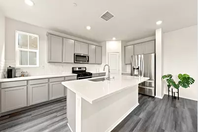  887 Brookdale Dr, Vista, CA 92081 - Photo 19