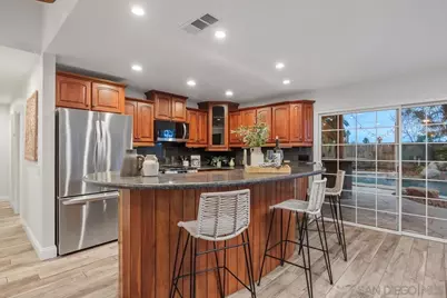  1059 Nightingale Pl, Escondido, CA 92027 - Photo 9