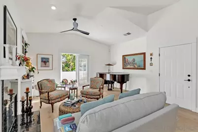  250 C Avenue, Coronado, CA 92118 - Photo 5