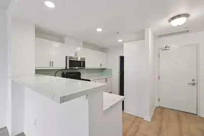  530 K St #216, San Diego, CA 92101 - Photo 15