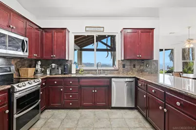  31732 Tracy Lyn Dr, Valley Center, CA 92082 - Photo 23