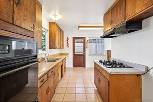 2821 Mimika Pl, San Diego, CA 92111 - Photo 21