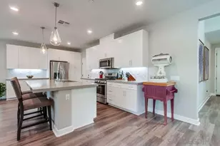 1933 Pascal Ct, Escondido, CA 92026 - Photo 9