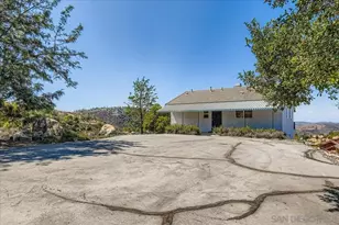 13622 Coyote Vista Way, Jamul, CA 91935 - Photo 3