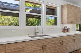 1180 Devonshire Dr, Encinitas, CA 92024 - Photo 9