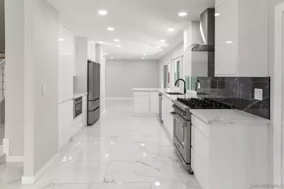  4826 Cannington Dr, San Diego, CA 92117 - Photo 11