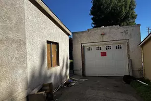 282 N 6th Ave, Upland, CA 91786 - Photo 15