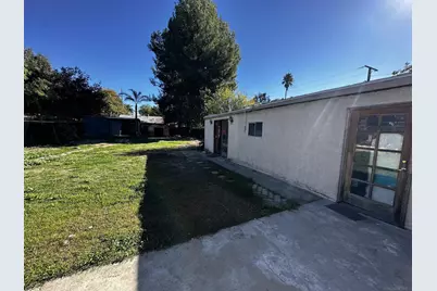  282 N 6th Avenue, Upland, CA 91786 - Photo 17