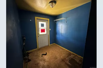  282 N 6th Avenue, Upland, CA 91786 - Photo 9