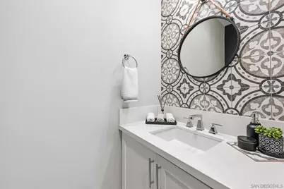  406 Glin Ct, Vista, CA 92081 - Photo 31