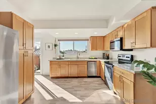 1198 Tobias Dr, Chula Vista, CA 91911 - Photo 11