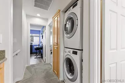  272 Indiana Ave, El Cajon, CA 92020 - Photo 17