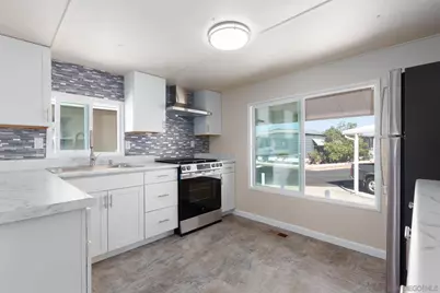  677 G St #103.5, Chula Vista, CA 91910 - Photo 9