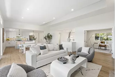  7875 Bellakaren Pl, La Jolla, CA 92037 - Photo 11